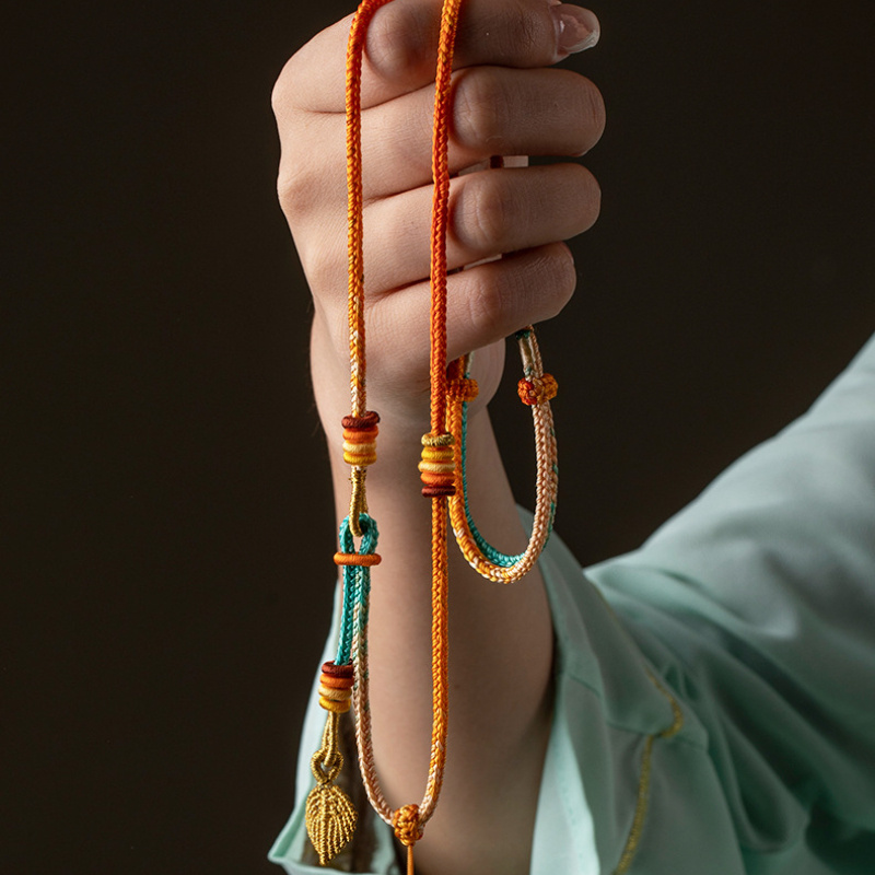 Polyester Fiber Necklace with Double Hanging Leaf Knot Pendant